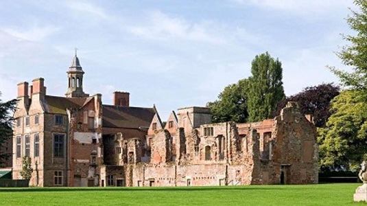 A picture of Rufford Abbey in spring