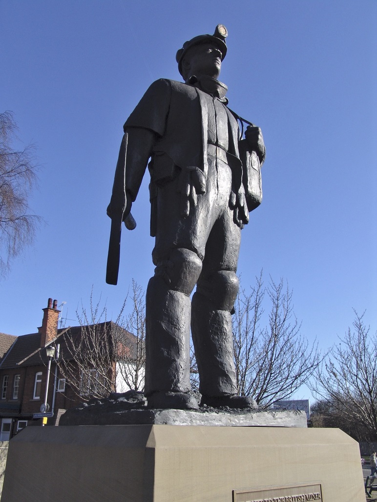 Tribute to the British Minor, in Mansfield