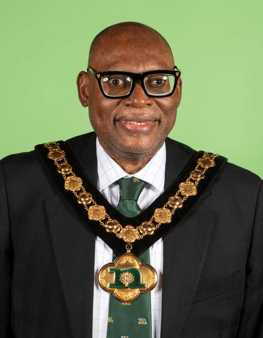 Chairman Councillor Christopher Adegoke wearing ceremonial chain