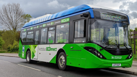 Image of a Nottsbus ECOnnect bus on route.